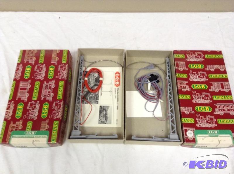 lot 117 image: (2) LGB #6001 Catenary Power Feeder Wire Mast G-Scale