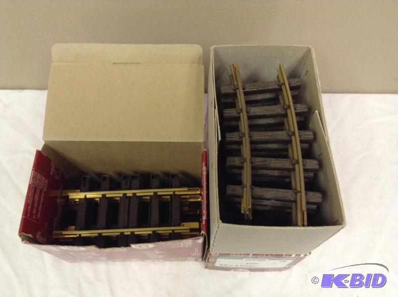 lot 118 image: LGB #1102 & #10150 G Scale Train Track