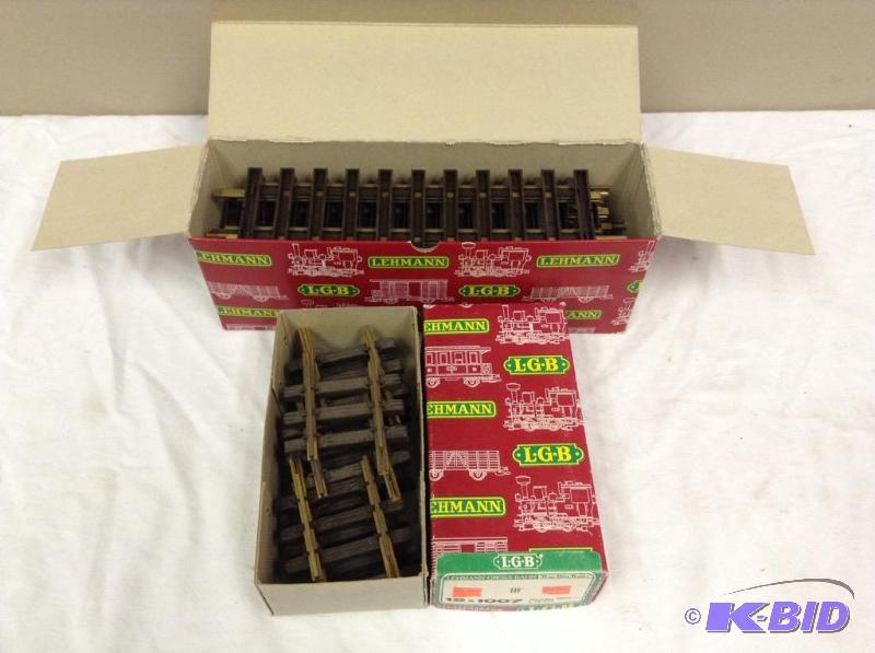lot 120 image: LGB #1007 & #1000 G Scale Railroad Train Track