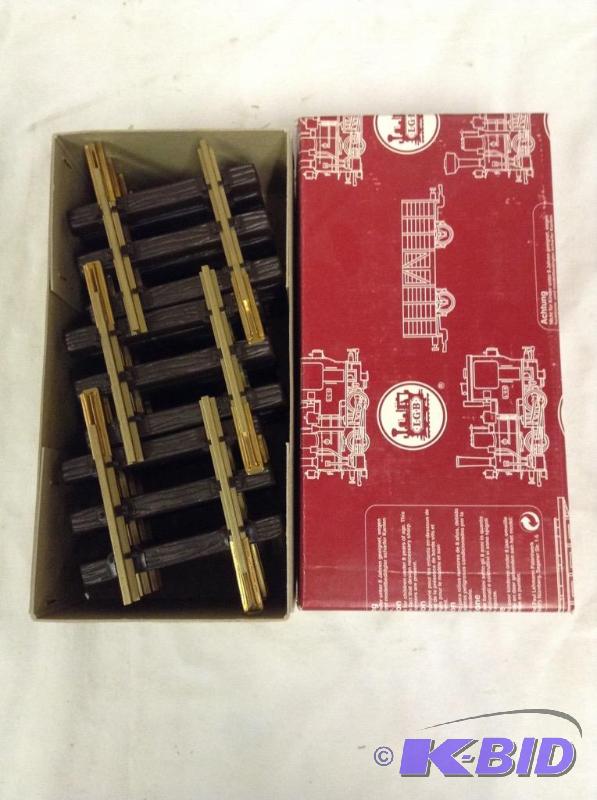 lot 123 image: LGB #10070 G Scale Straight Railroad Train Track