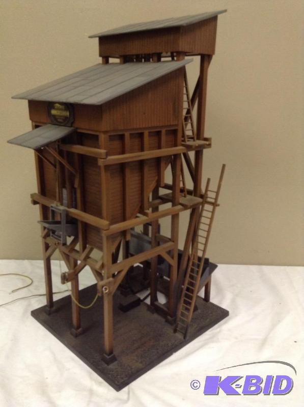 lot 192 image: POLA Numbered Exclusive Assembled Train Building