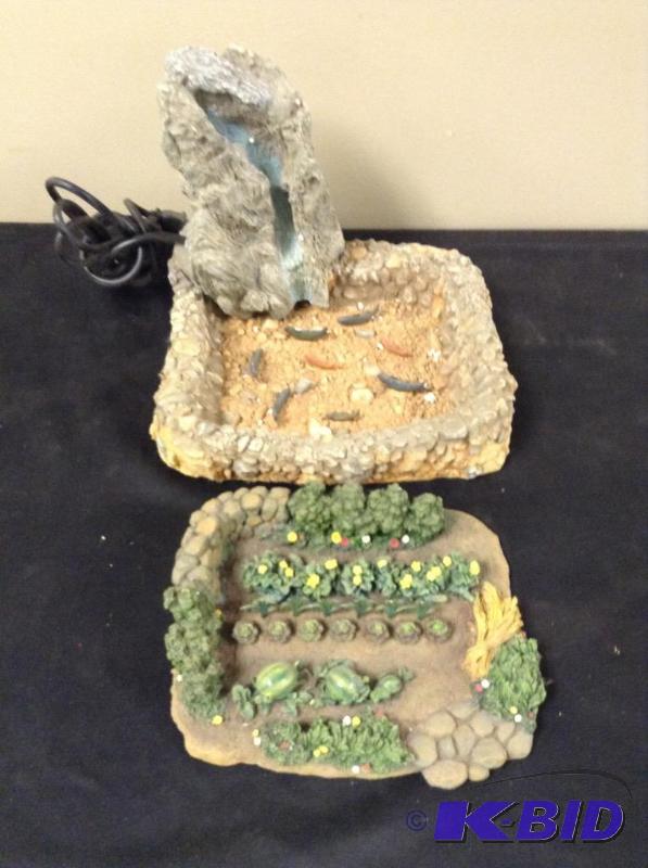 lot 210 image: Railroad Train Water Scene Accessories