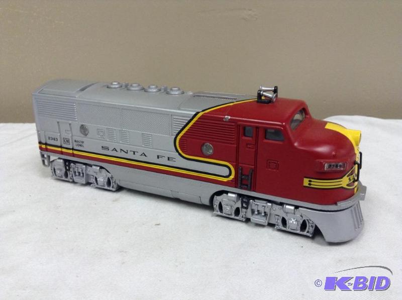 lot 237 image: Lionel #2343 Santa Fe Railroad Train Engine
