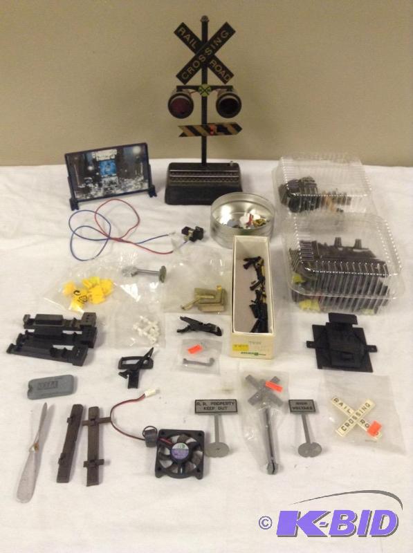 lot 282 image: Railroad Train Accessories & Parts