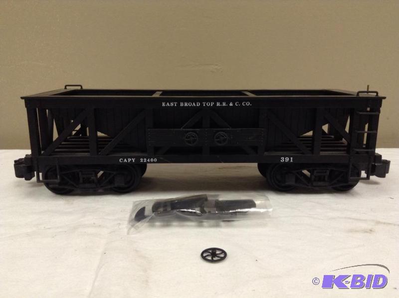 lot 29 image: Delton Locomotive Works Hopper Train Car G Scale