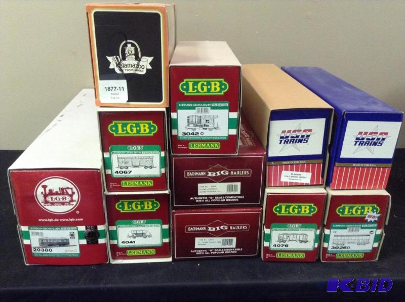 lot 295 image: LGB, Bachmann, Kalamazoo & USA Trains Empty Train Car Boxes