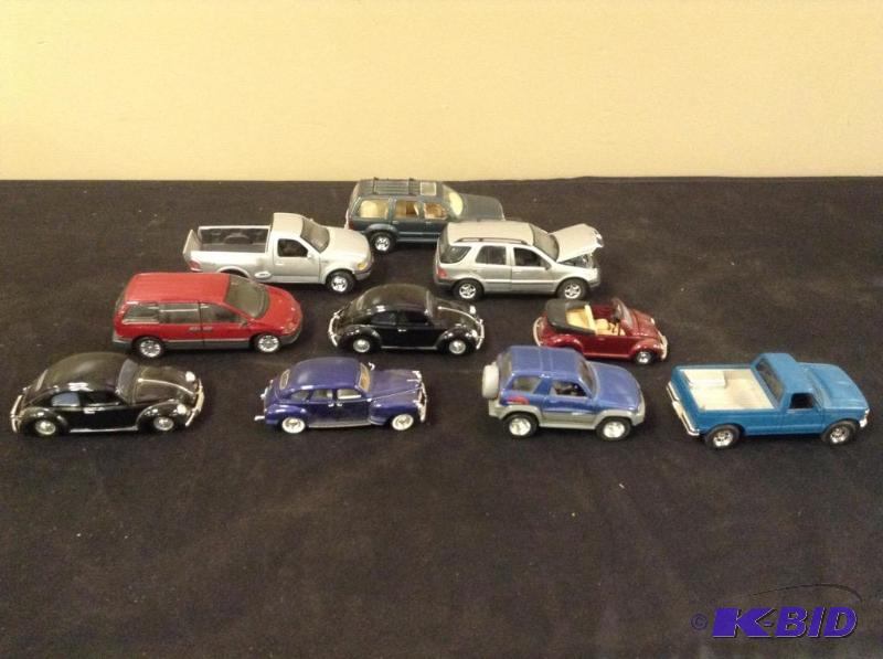 lot 297 image: 9 Die Cast Cars & Trucks