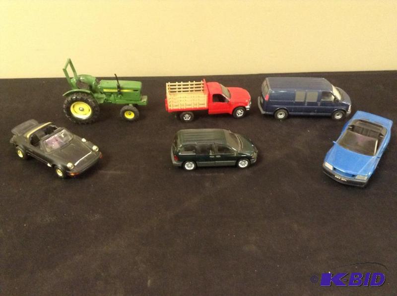 lot 308 image: 6 Die Cast Collector Car, Truck, Van & John Deere Tractor