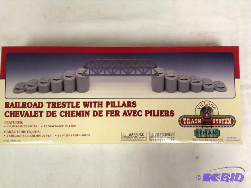 lot 76 image: Lemax Railroad Trestle with Pillars