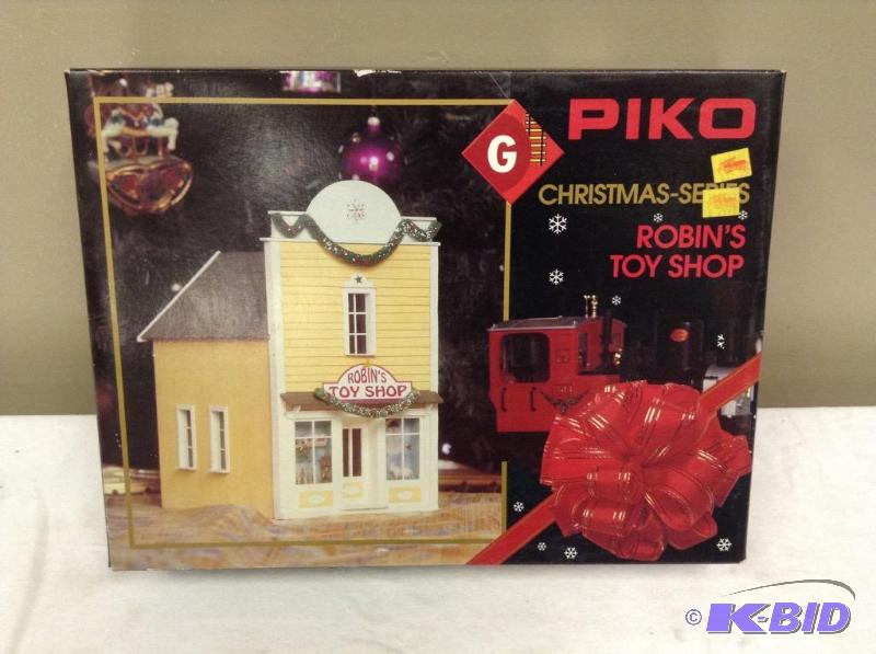 lot 93 image: PIKO Robins Toy Shop Train Building Kit