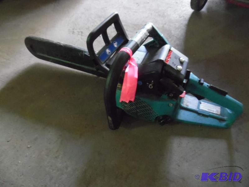 Makita Chain Saw