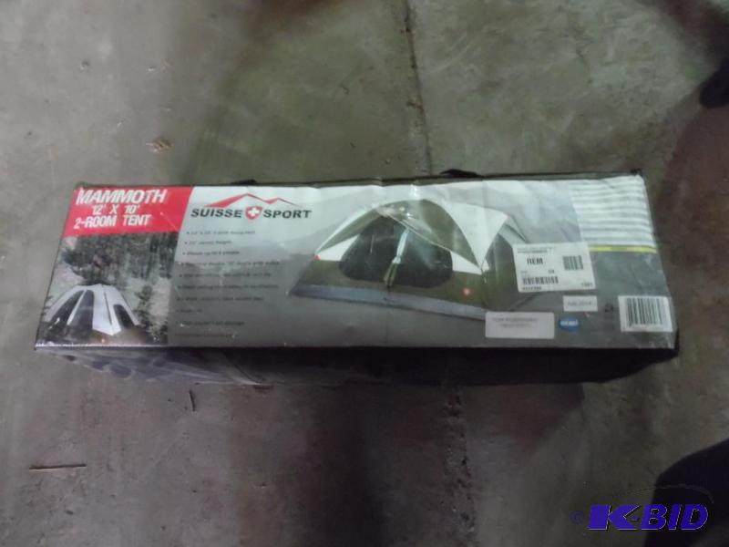 Mammoth 12 ft x 10 ft 2 Room Tent