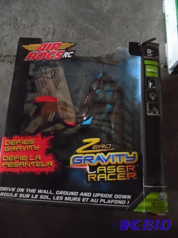 Air Hogs Zero Gravity Laser Racer