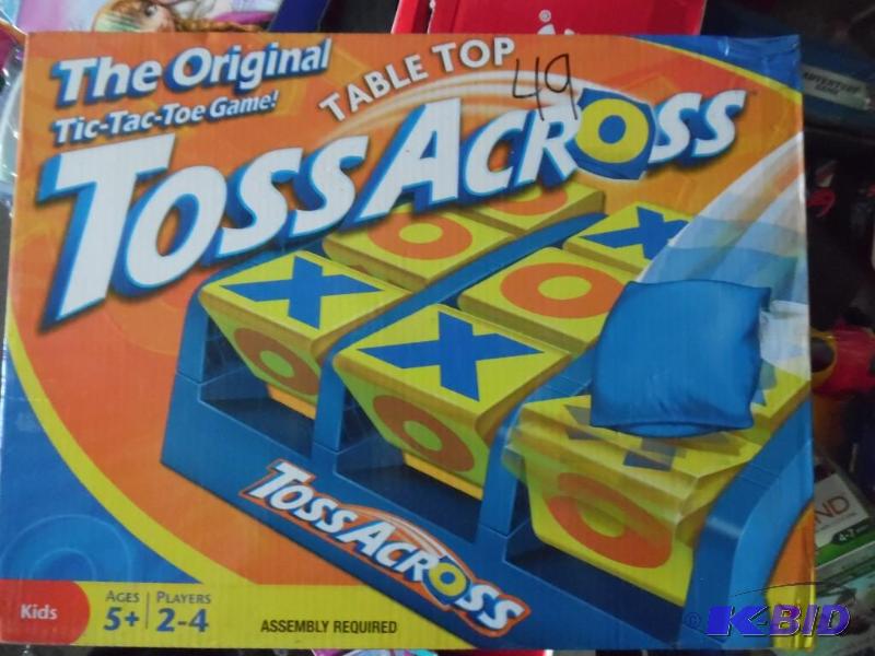Toss Across Tic Tac Toe