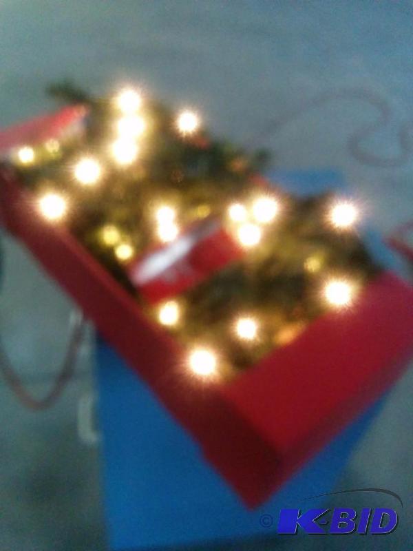 Pre-Lit Garland