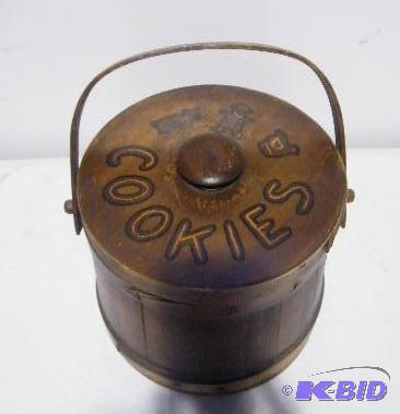 Antique Cookie Jar - Hand painted - Hand made...