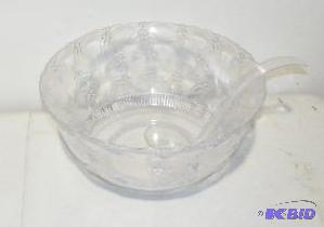 Large Grape Design Punch Bowl with Ladle - Pl...