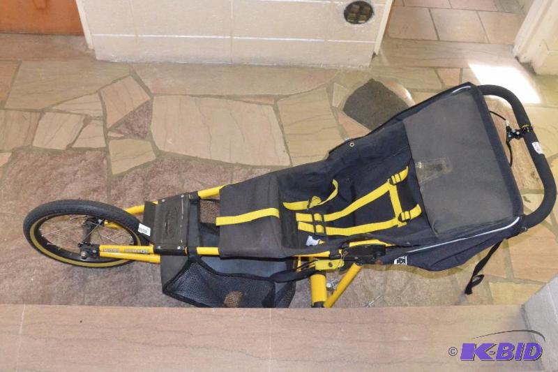 lot 122 image: Kool Stride baby jogger...