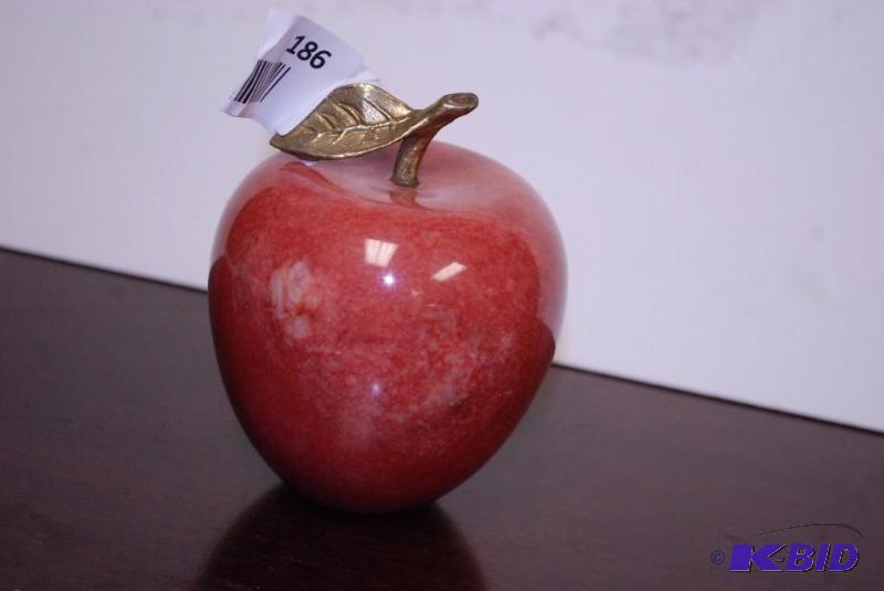 lot 186 image: Heavy Apple Paper Weight ...