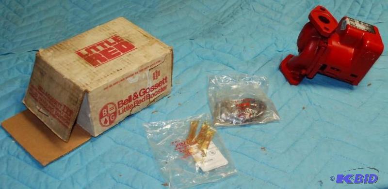 lot 220 image: Bell & Gossett Little Red Booster Pump 1...