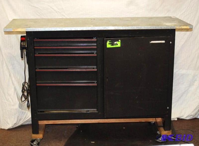 lot 62 image: CRAFTSMAN 5 drawer Tool Chest on wheels tools...