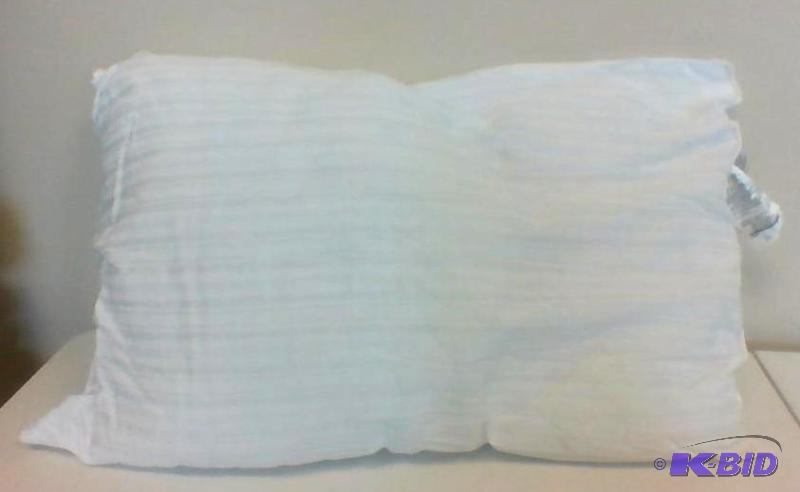 Classic Pillow Standard Queen Firm