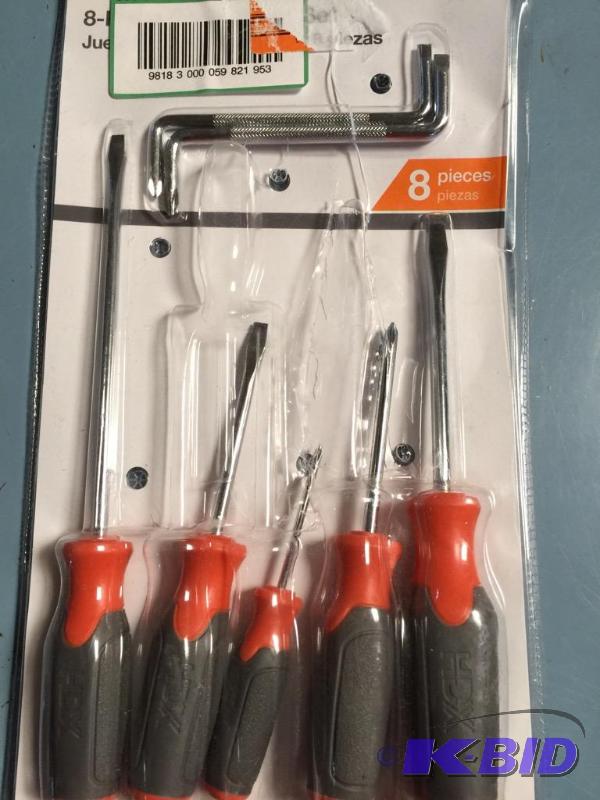 Seven piece screwdriver set