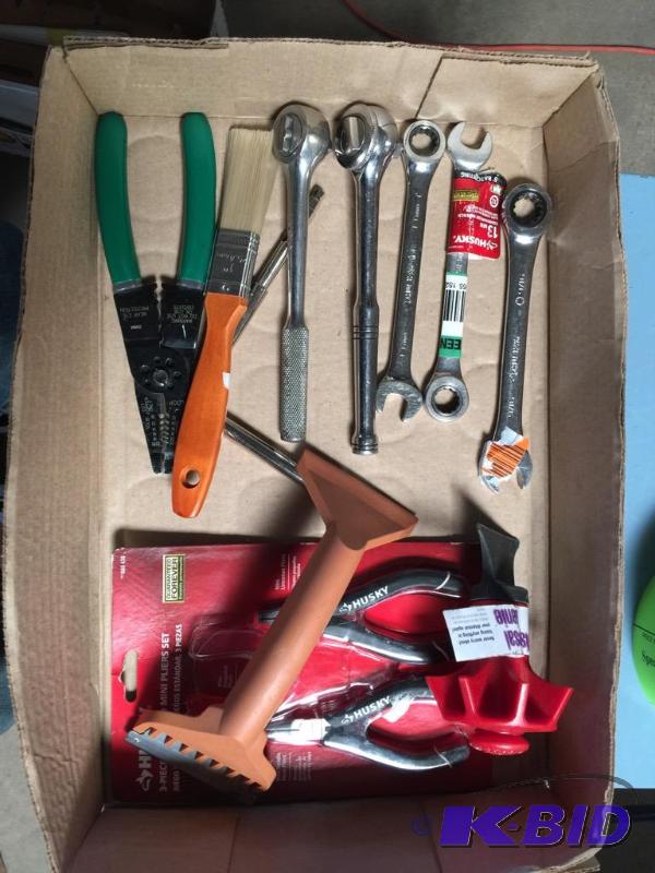12 item miscellaneous a lot of hard work tools