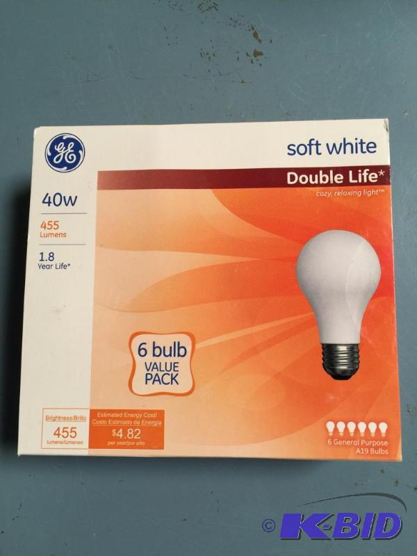 5-6 packs 40w lightbulbs