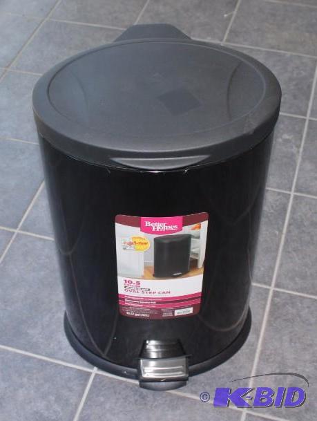 Step Gaebage Can with Lid