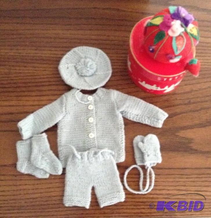 lot 102 image: Adorable Hand Made Doll Sweater Set and Pin Cushion