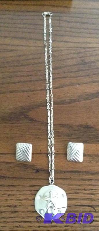 lot 113 image: Mexican Silver Necklace and Earrings