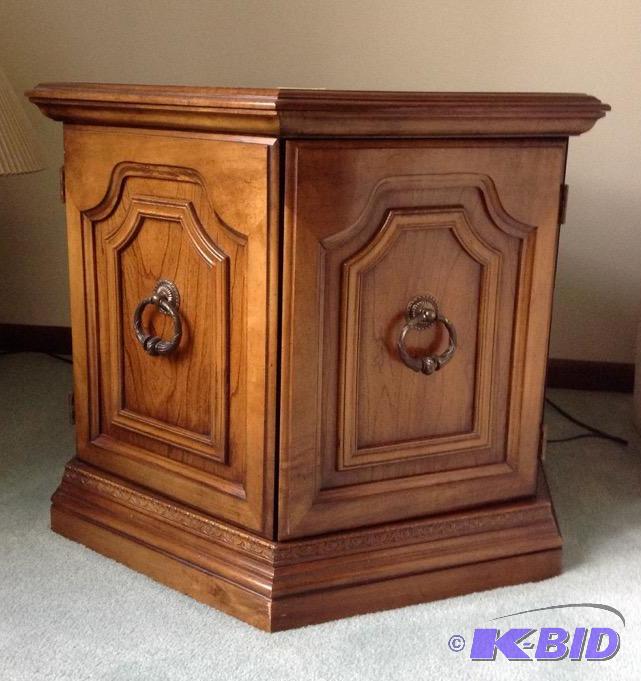 lot 13 image: Vintage Hexagon Table with Storage
