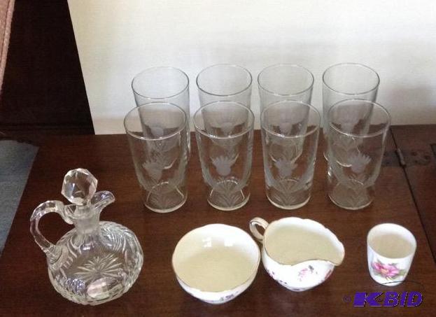 lot 136 image: Mixed Collectible China and Glassware