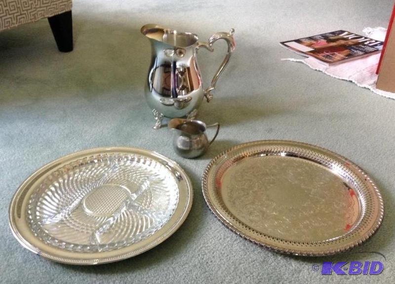 lot 139 image: More Fancy Serving Pieces and Silverplate Water Pitcher
