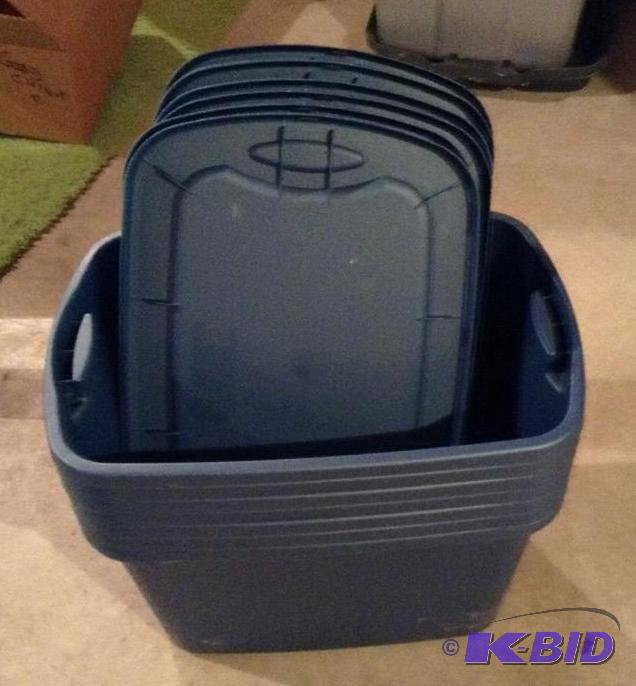 lot 173 image: Seven Sterilite 10 gal. Totes with Lids