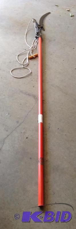 lot 188 image: Pole Saw Pruner
