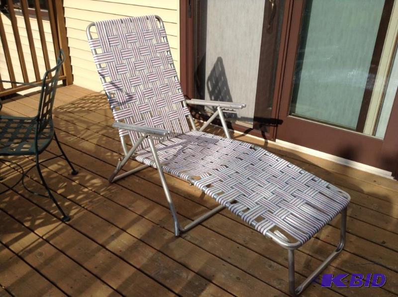 lot 217 image: Aluminum Folding Lounge Chair