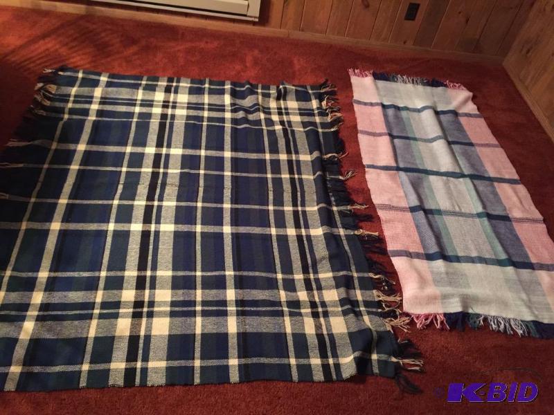 lot 34 image: Versatile Throws, Lap Blankets or Tablecloths