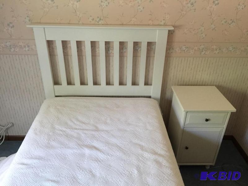 lot 85 image: Twin Size Headboard and Nightstand