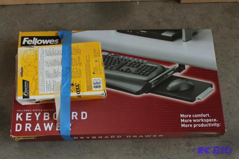 Keyboard Drawer and vinyl computer cover