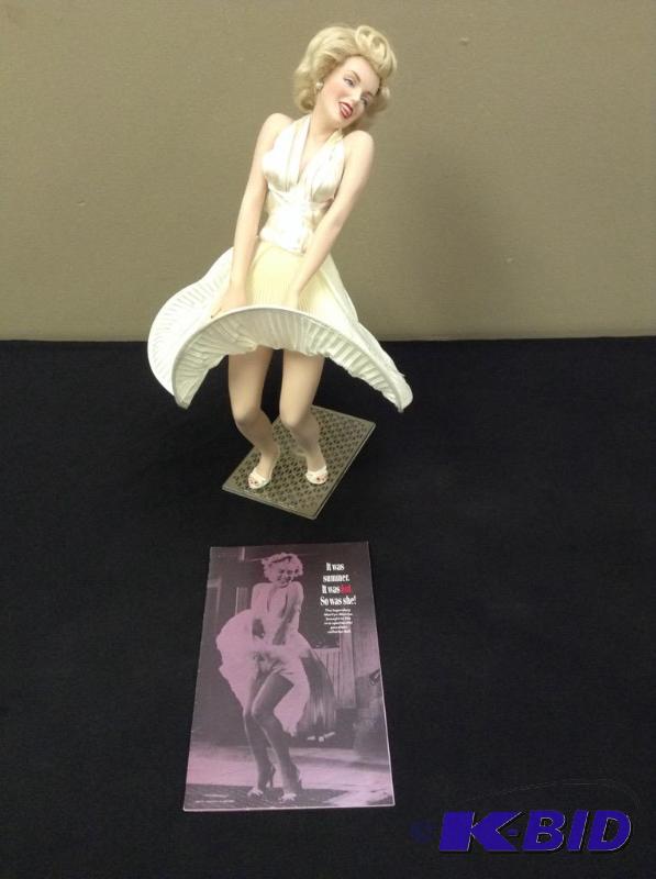 lot 10 image: Marilyn Monroe Collector Porcelain Doll