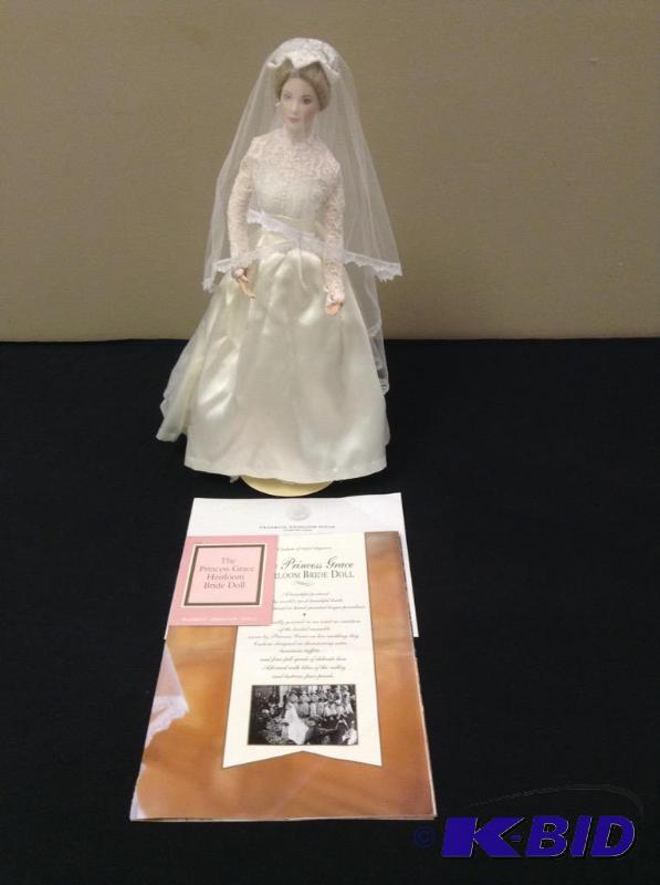 lot 14 image: Princess Grace Heirloom Bride Doll