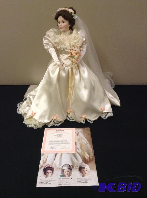 lot 18 image: Elizabeths 1900s Wedding Porcelain Doll