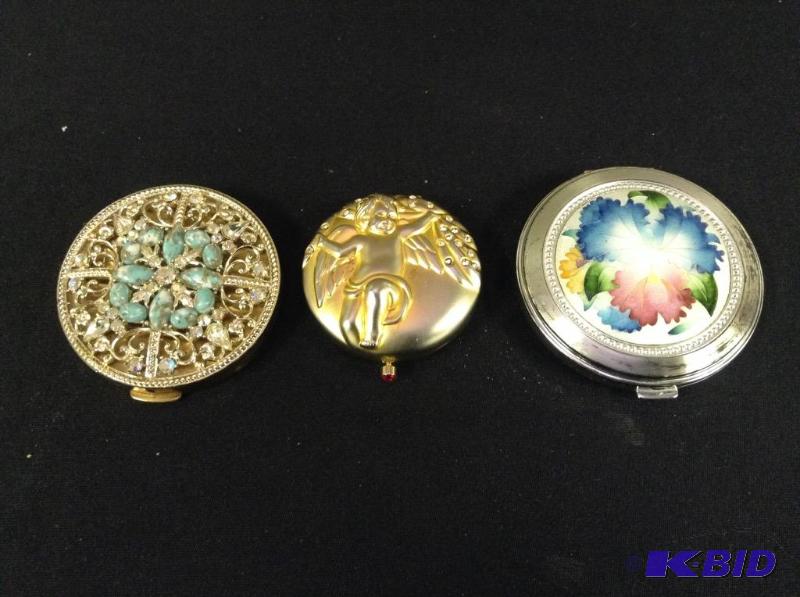 lot 33 image: 3 Beautiful Compacts