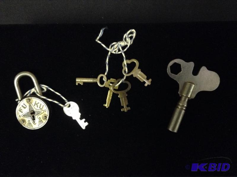 lot 47 image: Collection Old Keys & Lock