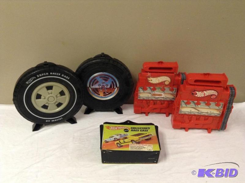 lot 57 image: Hot Wheels Type Car Carriers