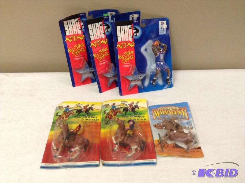 lot 103 image: Shaq Attaq & Wild West Figures