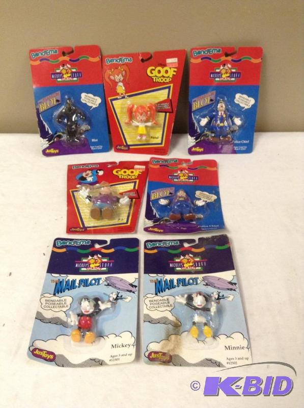 lot 112 image: Disney Figures