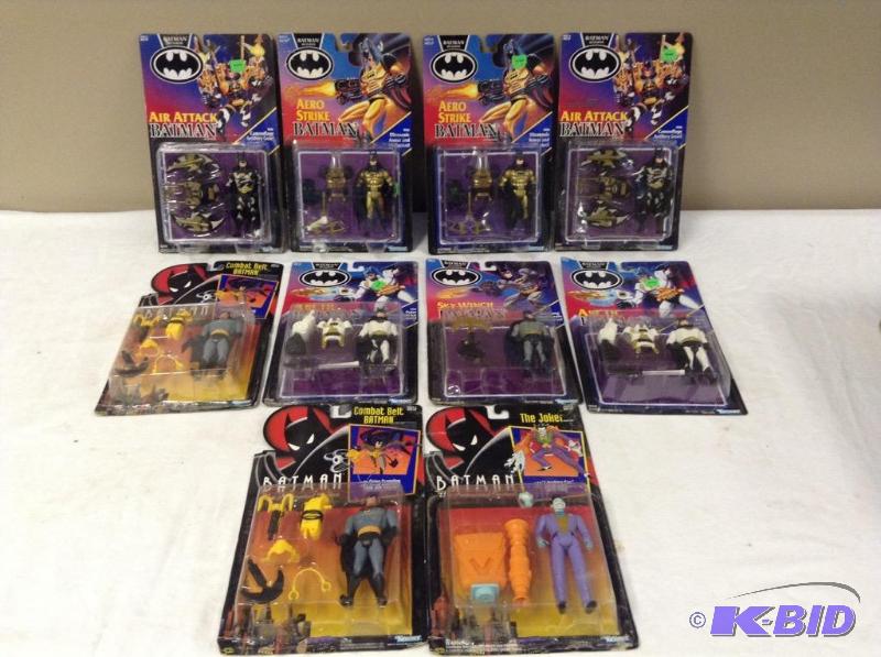 lot 54 image: Collection Batman Figures